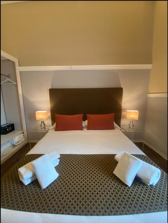 บีแอนด์บี เรซิเดนซา ซานกัลโล 79 Bed & Breakfast ฟลอเรนซ์ ภายนอก รูปภาพ